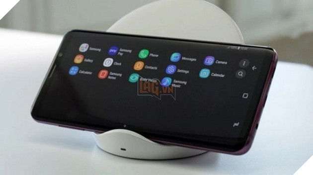 Giao diện trang chủ của Galaxy S9 cũng hỗ trợ xoay ngang