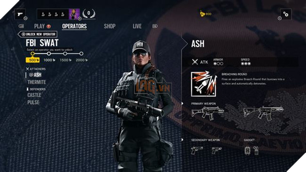 Ash có khả năng bắn rất nhanh, với khẩu R4-C cùng phụ kiện M120 CREM độc đáo