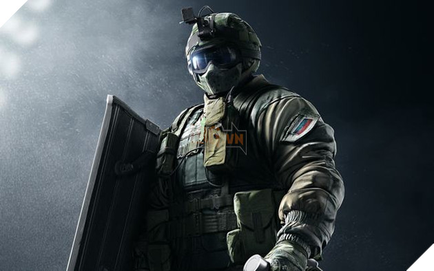 Fuze là một chuyên gia chất nổ, đồng thời còn có tấm khiên đạn đạo chắc chắn