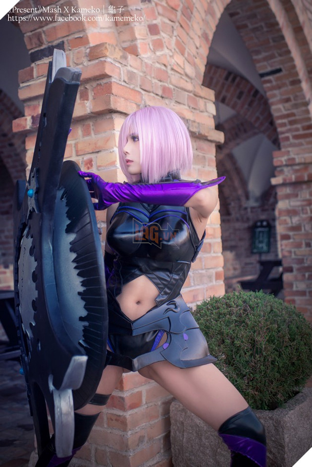 Ngất ngây với cosplay cô nàng Mashu Kyrielight cực gợi cảm trong Fate/Grand Order