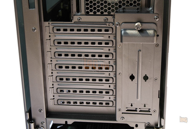  Review Corsair Obsidian 500D: Kính cường lực, nhôm xước và tất cả những gì bạn muốn 21