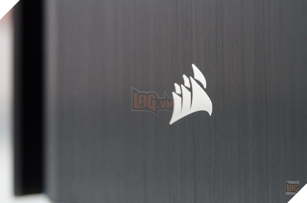  Review Corsair Obsidian 500D: Kính cường lực, nhôm xước và tất cả những gì bạn muốn 2