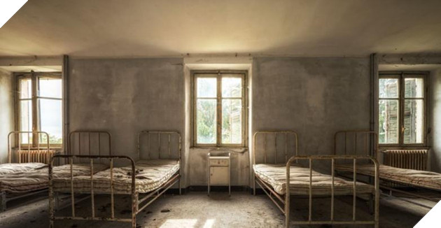 Những hình ảnh không khác phim kinh dị được chụp tại 1 nhà trẻ bị bỏ hoang 12