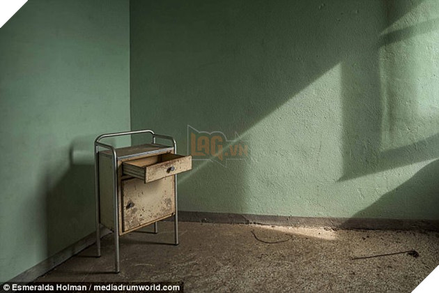 Những hình ảnh không khác phim kinh dị được chụp tại 1 nhà trẻ bị bỏ hoang 7