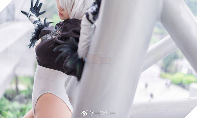 Bỏng mắt với cosplay về cô nàng 2B trong Nier: Automata