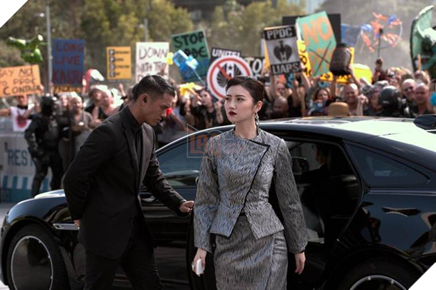 Những bóng hồng đầy ấn tượng trong Pacific Rim: Trỗi Dậy 