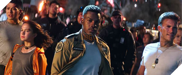 Những bóng hồng đầy ấn tượng trong Pacific Rim: Trỗi Dậy  6