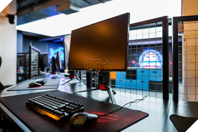 Trang bị toàn hàng khủng tiền tỷ, gọi đây là phòng chơi game xịn nhất quả đất chắc chắn không phải "chém gió"