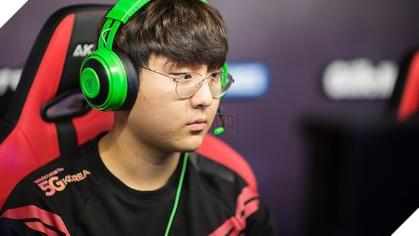 Faker thừa nhận các HLV SKT T1 vẫn cho rằng Blank là sự lựa chọn tốt nhất với team vào lúc này