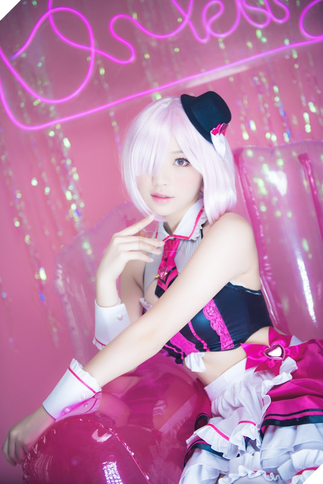 Ngất ngây với cosplay cô nàng Mashu Kyrielight cực gợi cảm trong Fate/Grand Order