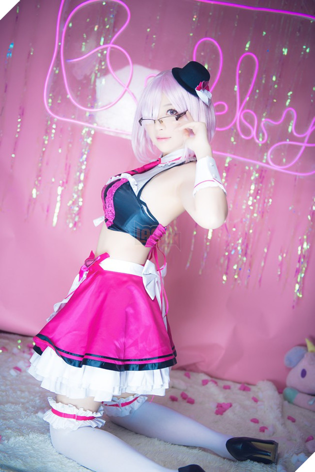 Ngất ngây với cosplay cô nàng Mashu Kyrielight cực gợi cảm trong Fate/Grand Order