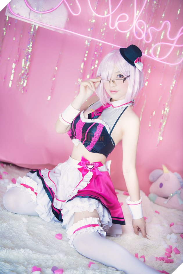 Ngất ngây với cosplay cô nàng Mashu Kyrielight cực gợi cảm trong Fate/Grand Order