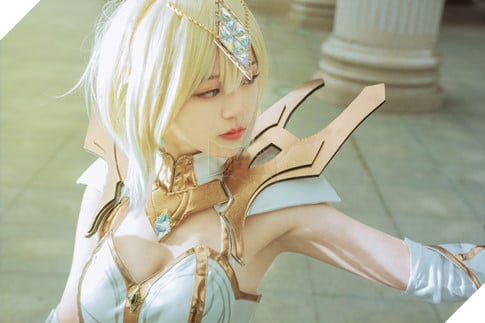 Cận cảnh vẻ đẹp trong veo của Lux Thập Đại Nguyên Tố  - ảnh 9