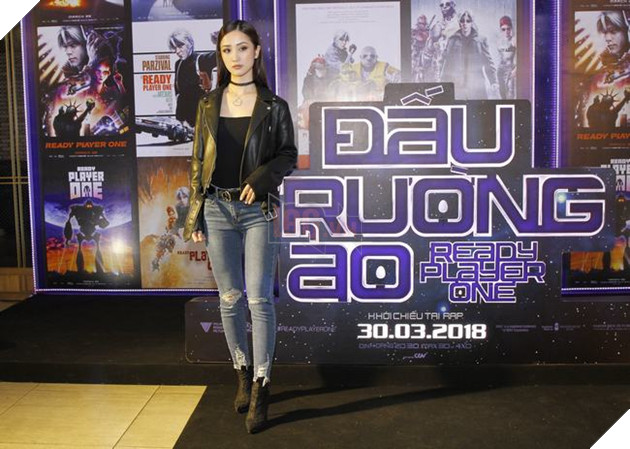 Sự xuất hiện của Jun Vũ khiến không khí buổi Họp báo trở nên "hot" hơn