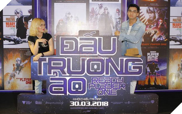 Đã là phim về game thì khó mà bỏ qua bộ đôi Streamer Miss Thy - Pew Pew