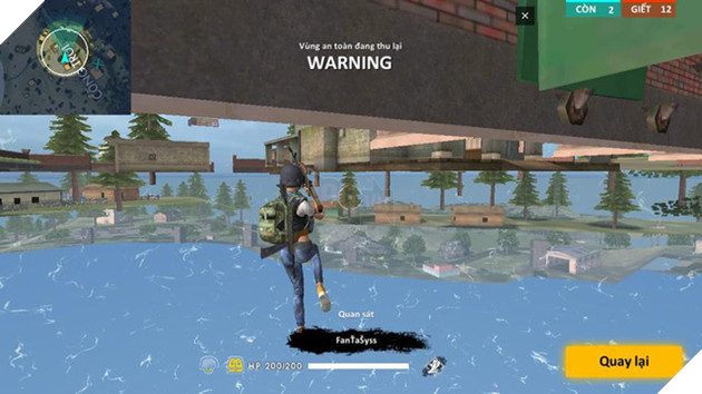 Hack độn thổ: đây là kiểu hack có thể giúp game thủ gian lận quan sát được đối phương ở phạm vi rất rộng và bí mật. Trong khi nạn nhân hoàn toàn không thể biết được mình đang bị săn đuổi. Đây là kiểu hack phổ biến nhất trong game hiện nay.