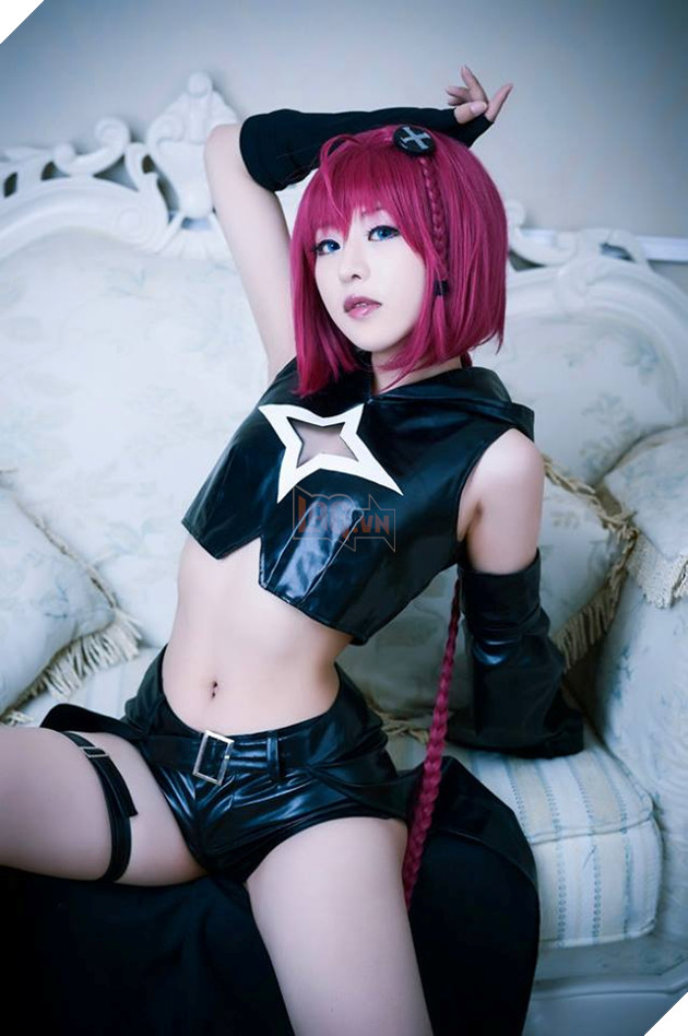 Lạnh lẽo nhưng dịu dàng cùng cosplay Kurosaki Mea xuất sắc của bộ To Love Ru Darkness 5