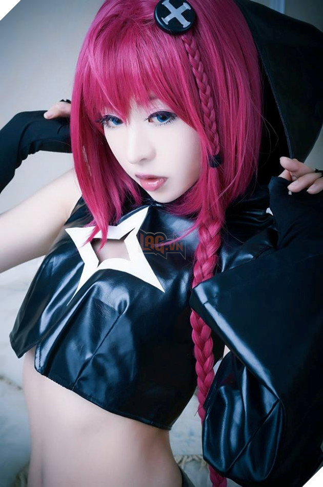Lạnh lẽo nhưng dịu dàng cùng cosplay Kurosaki Mea xuất sắc của bộ To Love Ru Darkness 7