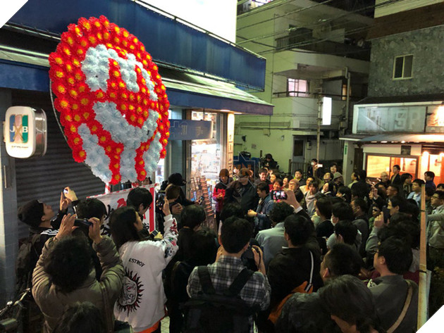 
Cảnh cửa của MaYa chuẩn bị đóng lại. Đây cũng là giờ khắc cuối cùng của một huyền thoại trong ngành công nghiệp game Nhật Bản.
