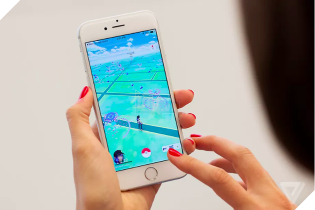 Lần đầu tiên trong lịch sử, người chơi Pokemon GO sẽ được nhận quà nhờ đi dọn rác - Ảnh 1.