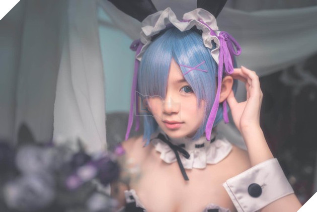 Lại bỏng mắt với cosplay nàng hầu Rem cực gợi cảm trong Re:Zero