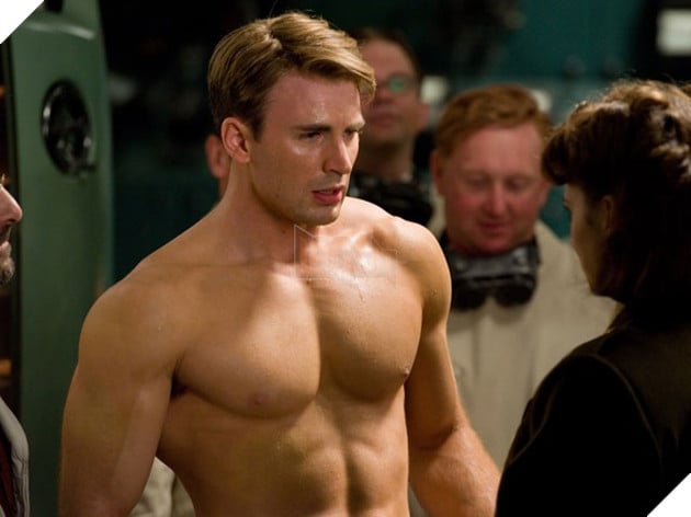 Những sự thật thú vị về Captain Chris Evans: Từng bị gái đá tại tiệc prom, thích các mỹ nhân siêu vòng 3 - Ảnh 1. Những sự thật thú vị về Captain Chris Evans: Từng bị gái đá tại tiệc prom, thích các mỹ nhân siêu vòng 3 - Ảnh 1.