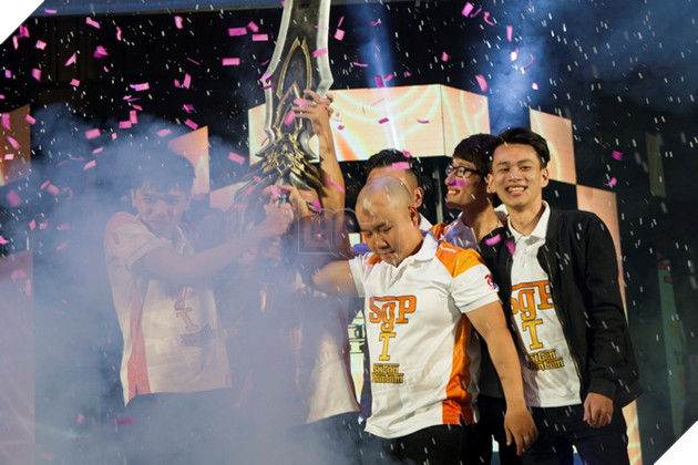 LQM: Những khoảnh khắc đáng nhớ nhất trong giải đấu ĐTDV Mùa Xuân 2018 47