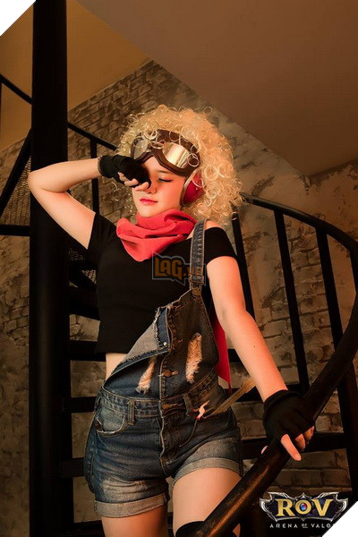 Liên Quân Mobile: Cùng ngắm nhìn bộ ảnh cosplay bé Roxi tuổi teen cực xinh 9