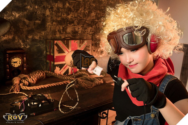 Liên Quân Mobile: Cùng ngắm nhìn bộ ảnh cosplay bé Roxi tuổi teen cực xinh 2