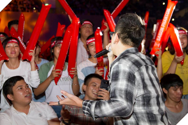 LQM: Những khoảnh khắc đáng nhớ nhất trong giải đấu ĐTDV Mùa Xuân 2018 8