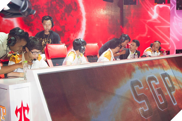 LQM: Những khoảnh khắc đáng nhớ nhất trong giải đấu ĐTDV Mùa Xuân 2018 35