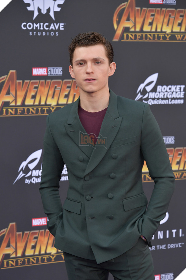 Avenger: Infinity War:các siêu anh hùng trong phim so với ngoài đời có gì khác nhau không ? 18