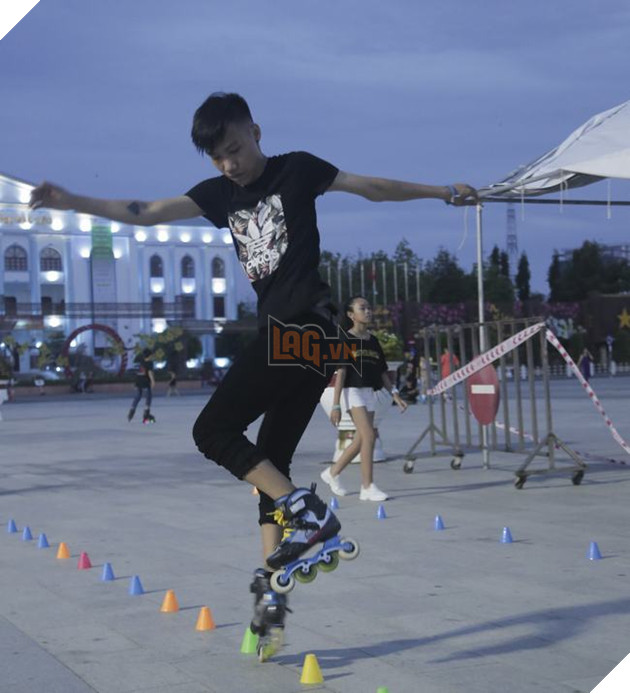 Những gương mặt xuất sắc nhất trong giải vô địch patin nghệ thuật miền Tây mở rộng 2018 2