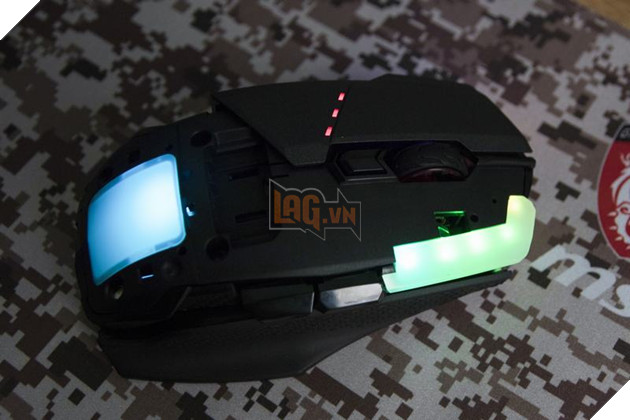 Trên tay nhanh chuột chơi game không dây MSI Clutch GM70 16
