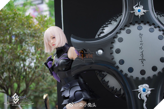 Ngây ngất với cosplay Fate/Grand Order cực dễ thương nhưng cũng không kém phần gợi cảm