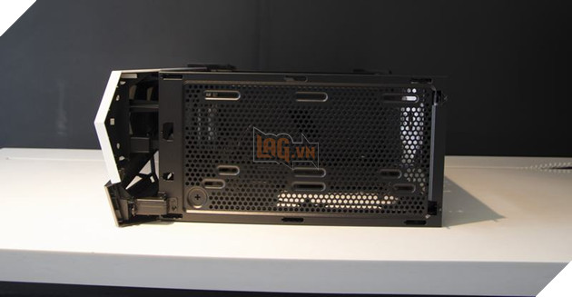 Trên tay nhanh Corsair Carbide Spec Omega phiên bản RGB - Đã tốt nay còn tốt hơn 9