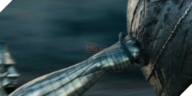 Nghe nhạc Deadpool 2, bất chợt phát hiện ra nhân vật ẩn mình 2