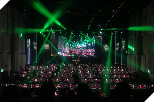 
Đầu tư riêng một trường quay cho giải đấu thường kì tại Hàn Quốc
