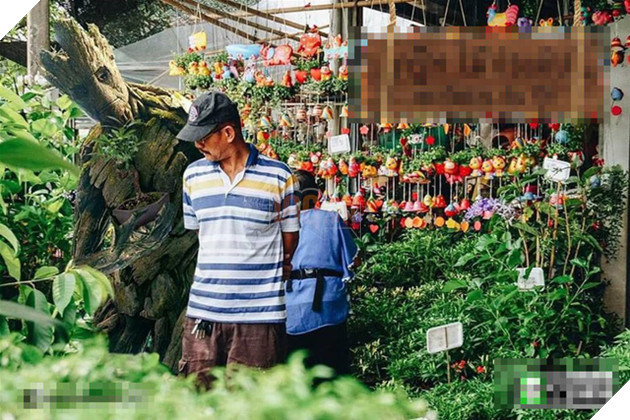
Hãy nhìn kỹ nhé, không các bạn sẽ không nhận ra đâu. Anh chàng to xác nhưng tâm hồn bé nhỏ Groot của chúng ta sẽ hợp với nghề làm vườn này đấy.
