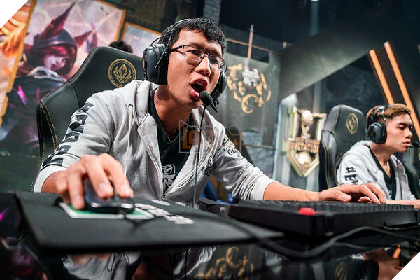 
EVS là một trong 3 đội Việt Nam tham dự Khu Vực Đại Chiến 2018
