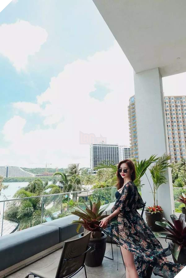 Cùng ngắm vẻ đẹp của Son Yoon Joo - Nữ streamer sexy nhất Hàn Quốc