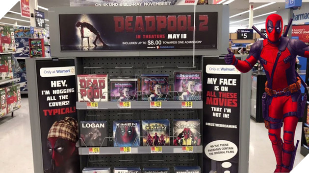 
Làm sao mà bạn có thể đi ngang qua mà không để ý đến những hình ảnh quá nổi bật này chứ? Deadpool khiến mọi người không thể làm “ngơ” trước mình.
