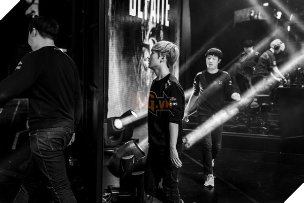 27360843987_b56c63c455_z