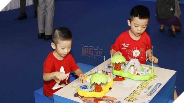 Cùng Hoàng Bách, Ốc Thanh Vân và Ngọc Lan đến với thế giới Doraemon vui nhộn 6