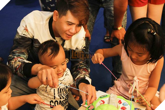 Cùng Hoàng Bách, Ốc Thanh Vân và Ngọc Lan đến với thế giới Doraemon vui nhộn 10