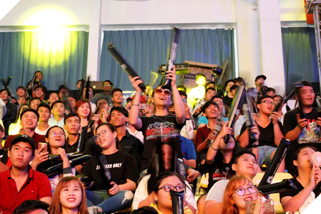 Cận cảnh giải đấu CFMI 2018 - Những cung bậc cảm xúc thăng hoa cùng đội tuyển Việt Nam 14