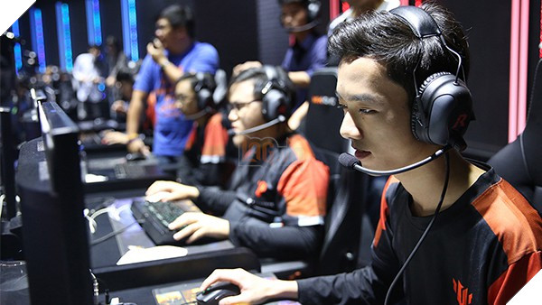 Xếp hạng 7 đội tuyển Việt Nam trước thềm VCSA Mùa Hè 2018, ai sẽ là ứng viên đại diện đi CKTG đây?