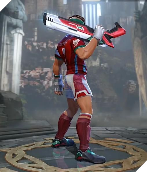 
Khẩu súng khá hầm hố, tương đồng với bộ quần áo trong lớp skin đề tài bóng đá.
