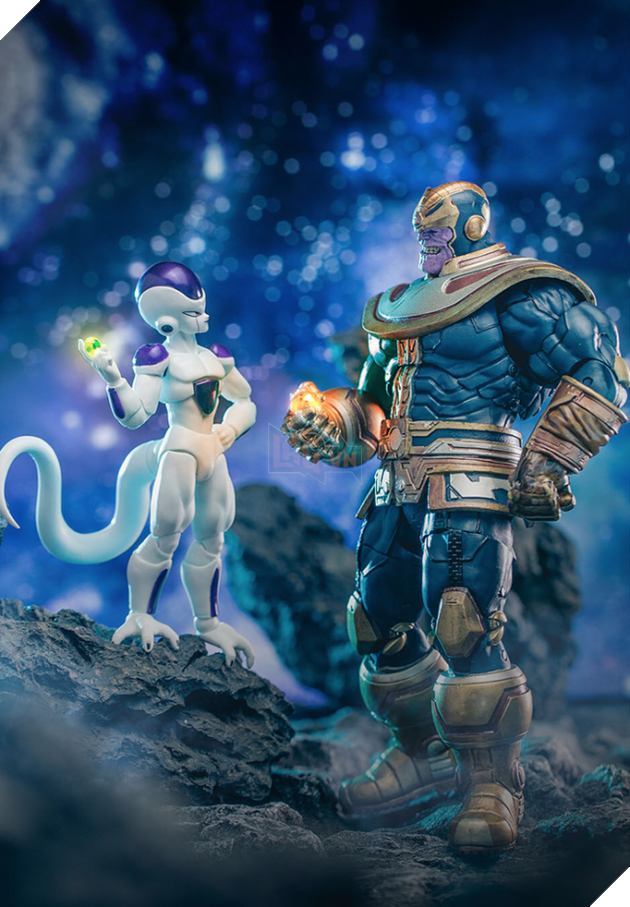 Ngưỡng mộ khả năng biến đồ chơi thành siêu anh hùng đời thực của nhiếp ảnh gia Nhật Bản