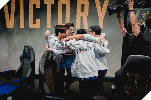 Garena lý giải nguyên nhân chọn EVOS đi đánh Asian Games 2018 chứ không lập 1 Super Team có SofM, Levi, Optimus